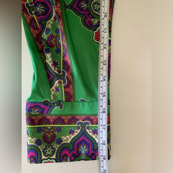 Zara Long Sleeve Button Up Collared Oversized Blouse Green w/ Print Large - Picture 15 of 16